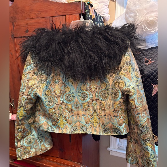 Tapestry Faux Fur Collar Jacket - Picture 6 of 13